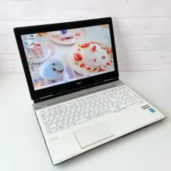 LAVIE/Windows11/8GB/カメラ/NECノートパソコン/47 - メルカリ