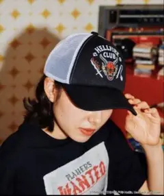 nico and… Stranger Things キャップ