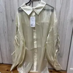 Chico シアーシャツ アイボリー 新品のサムネイル