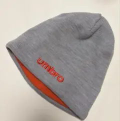 umbro ニット帽 グレー/オレンジ