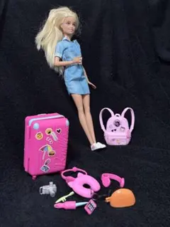 Barbie バービー 人形＆旅行小物セット スーツケース リュック付き