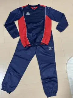 umbro ピステ 上下