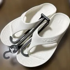本日中価格！新品！ファミリーマート TELIC W-FLIP SHARK XL - メルカリ