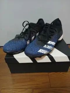 adidas プレデター フリーク .3 L TF　フットサルシューズ