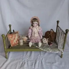 フランスアンティーク ドールベッド ミニチュア 希少クッション付き