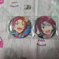 あんスタ　缶バッジ　衣更真緒