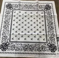非売品 a.presse ペイズリー柄バンダナ スカーフ ハンカチ ホワイト