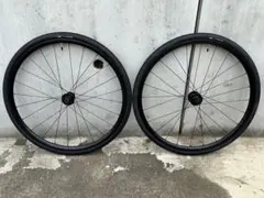 GIANT P-A2 ディスク チューブレスレディ ホイールセット シマノフリー