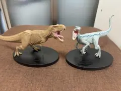 ジュラシックワールド フィギュア２体