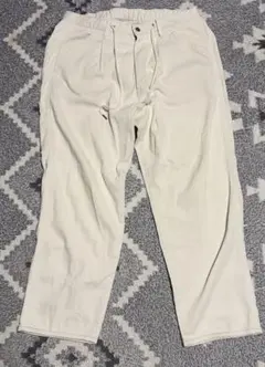 Lee ホワイトパンツ　XL