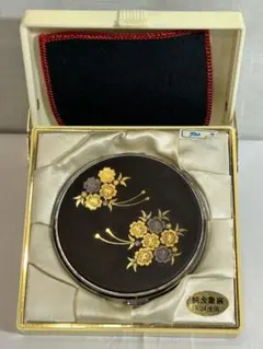 Item thumbnail for item 3c32d3c9-851d-48fc-9e88-a8f39eee4352