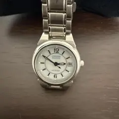 CITIZEN Eco-Drive 腕時計 稼働品　日付つきのサムネイル
