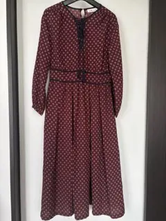 ボルドー 小花柄 レースアップ ワンピースのサムネイル