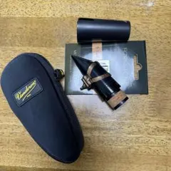 Item thumbnail for item c7f94b62-49b9-40d8-88b3-709c665e700b