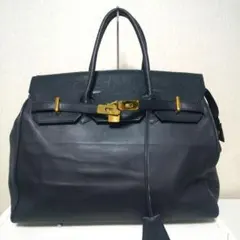 カデナ付きハンドバッグ ゴールド金具 人気 ネイビー バック