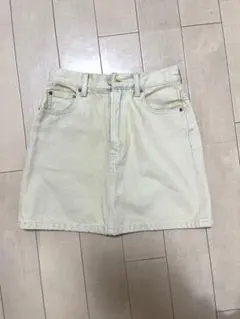 SLYクリーム色デニムタイトスカート