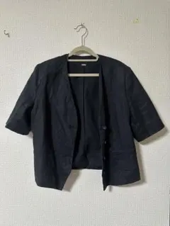 黒 ノーカラージャケット 半袖のサムネイル
