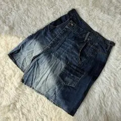 Item thumbnail for item ded0e4d5-d331-4790-8056-792b329f37ef