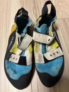 Item thumbnail for item 95440f36-ffe1-40a7-962f-2ad4981423db