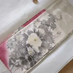【更にお値下❗️】訪問着 正絹　誂え品　牡丹花柄 白と赤のグラデーション　保管品