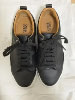 ZARA ザラ メンズ スニーカー フェイクレザー 黒