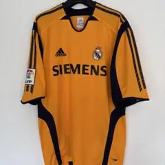 Real Madrid ジャージ オレンジ色 25番 Jimmi
