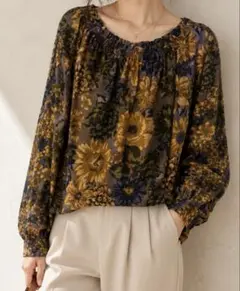 MELROSE CLAIRE 花柄レーヨンブラウス Fのサムネイル