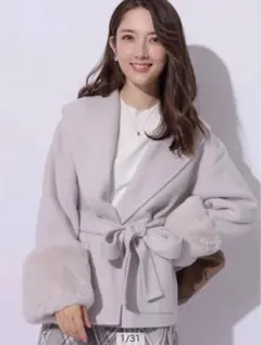 Apuweiser-richeアプワイザーリッシェ 袖ファーショートリバーコート