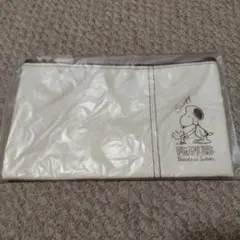 SNOOPY 　レザー調ポーチ