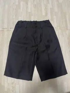 美品　ブラックフォーマルショートパンツ120サイズ