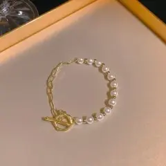 再入荷♡　ブレスレット　ゴールド　パール　チェーン　レディース　お洒落　韓国