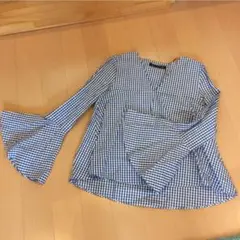 お値下げします☆袖口が広がっており女性らしいデザインです^_^のサムネイル
