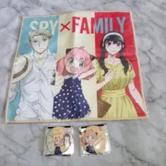 SPY×FAMILY ハンドタオル 缶バッジ 　マツキヨ　特典のサムネイル