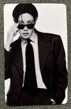 J-HOPE BTS　モノクロ　ARIRANG トレカ　カード　防弾少年団