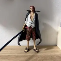 ワンピース シャンクス フィギュア