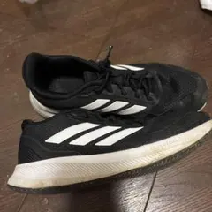 adidas Cloudfoam 4 黒白 スニーカー