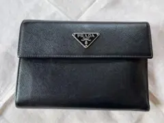 PRADA 三つ折り財布 ブラック
