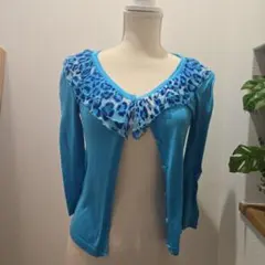 シ*ー様 フリル付き青色長袖カーディガン