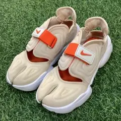 NIKE ナイキ ウィメンズ アクア リフト スニーカー 24cmのサムネイル