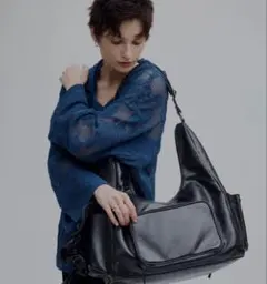 ショルダーバッグ Ameri vintage Ameri（アメリ）の「2WAY LEATHER SQUARE BAG（ショルダーバッグ