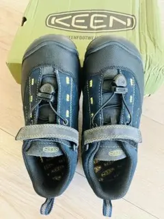 KEEN キッズスニーカー ブラック/イエロー