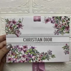 CHRISTIAN DIOR 花柄ショップ袋