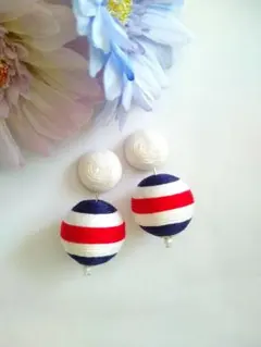 大人マリンが可愛い、ボンボンピアス☆