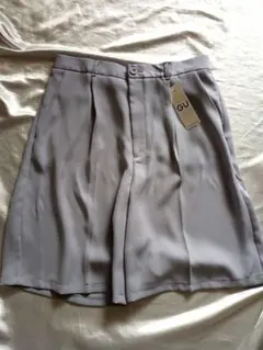 【新品】GU センタープレスバミューダパンツ XXL　グレー