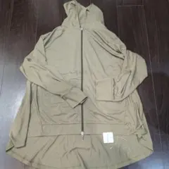 元町ゼラール　パーカー　オリーブ