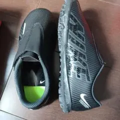 Nike Mercurial ブラックトレシュー