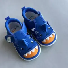 子供　サンダル