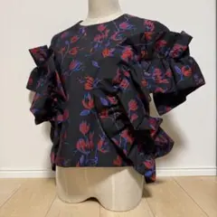 美品　REKISAMI レキサミ　フラワージャガードフリルブラウス　サイズ1