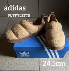 adidas パフィレッタ 24.5㌢ ベージュ スリッポン