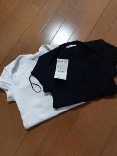 新品 ZARA スクエアネック トップス 2枚セット ホワイト ブラックのサムネイル